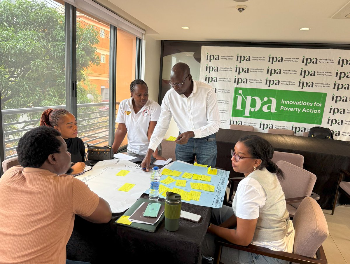 YARIDUganda's tweet photo. We joined @poverty_action for a #workshop to co-develop a #ToR for the #2Gen Approach that guides our work. When caregivers thrive, children do too & vice versa. @poverty_action brought together @hiltonfound supported partners to align on how to better support both generations. https://t.co/DBimG2MOox