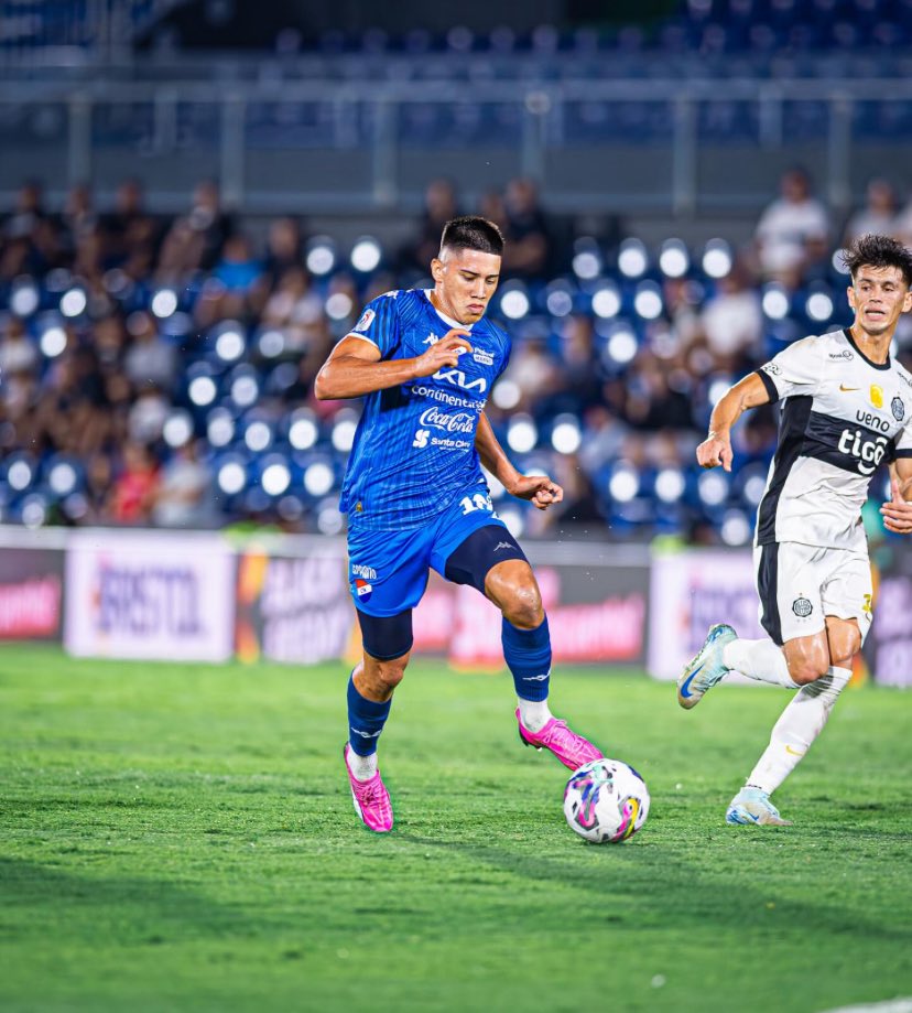 Siguen las negociaciones por Thiago Caballero 20' 🇵🇾 que se estaría cerrando en los próximos días, también se sumará al decano el lateral derecho Lucas Morales 25' 🇺🇾 y por último Olimpia buscaría un último refuerzo y así cerrar el mercado de pases.