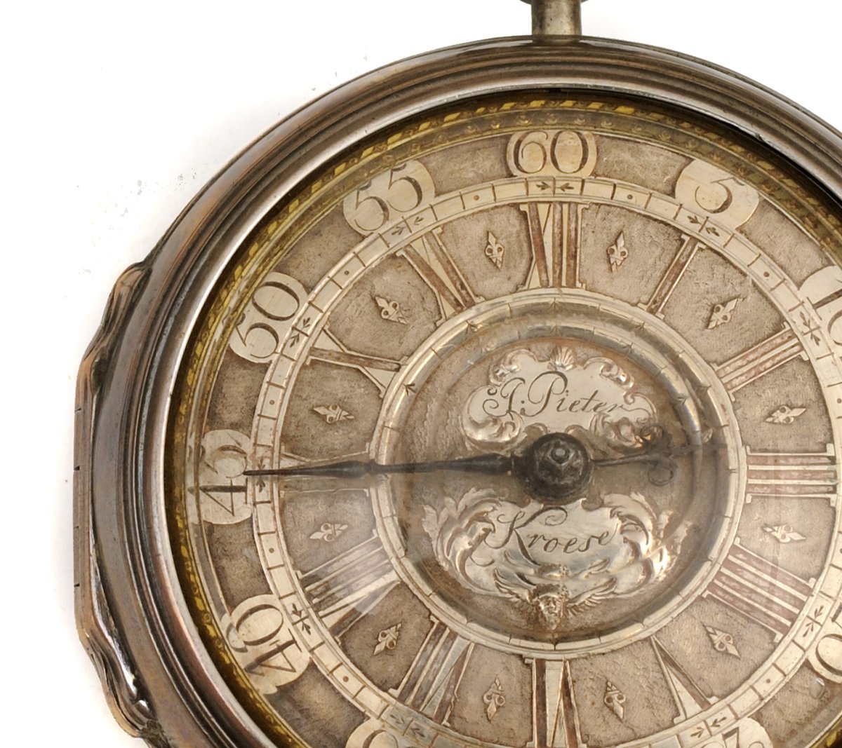 AmRevInstitute's tweet image. #OTD 249 years ago Congress adopted a resolution declaring independence from Britain. George Clymer was there as one of Pennsylvania’s delegates and could have had with him this silver pocket watch made ca. 1770, now preserved in our museum collections. bit.ly/3Gom99w