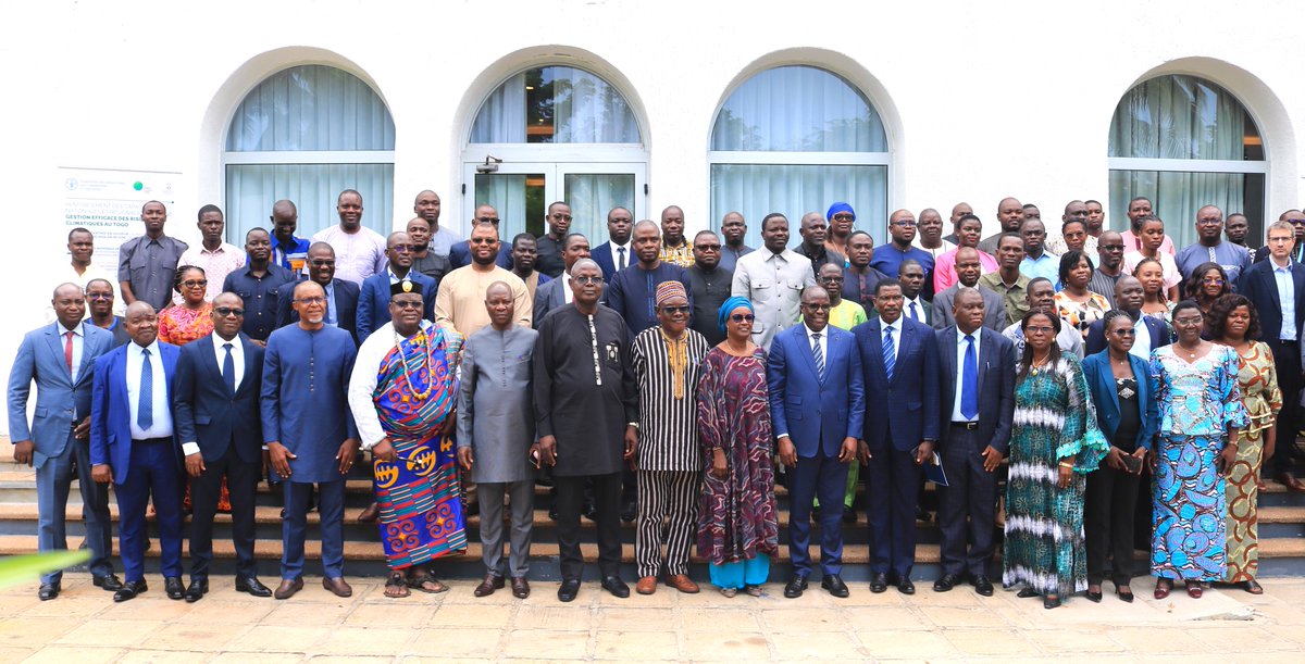 FAOauTogo's tweet photo. Le #Togo 🇹🇬 engage une nouvelle dynamique en faveur d’un développement régional inclusif et résilient au #Climat.
Un atelier tenu ce 01/07, a lancé le guide national d’élaboration d’un plan de développement régional (PDR) intégrant les changements climatiques⛈.
#NAPReadiness
1/3 https://t.co/k4yuEtuZon