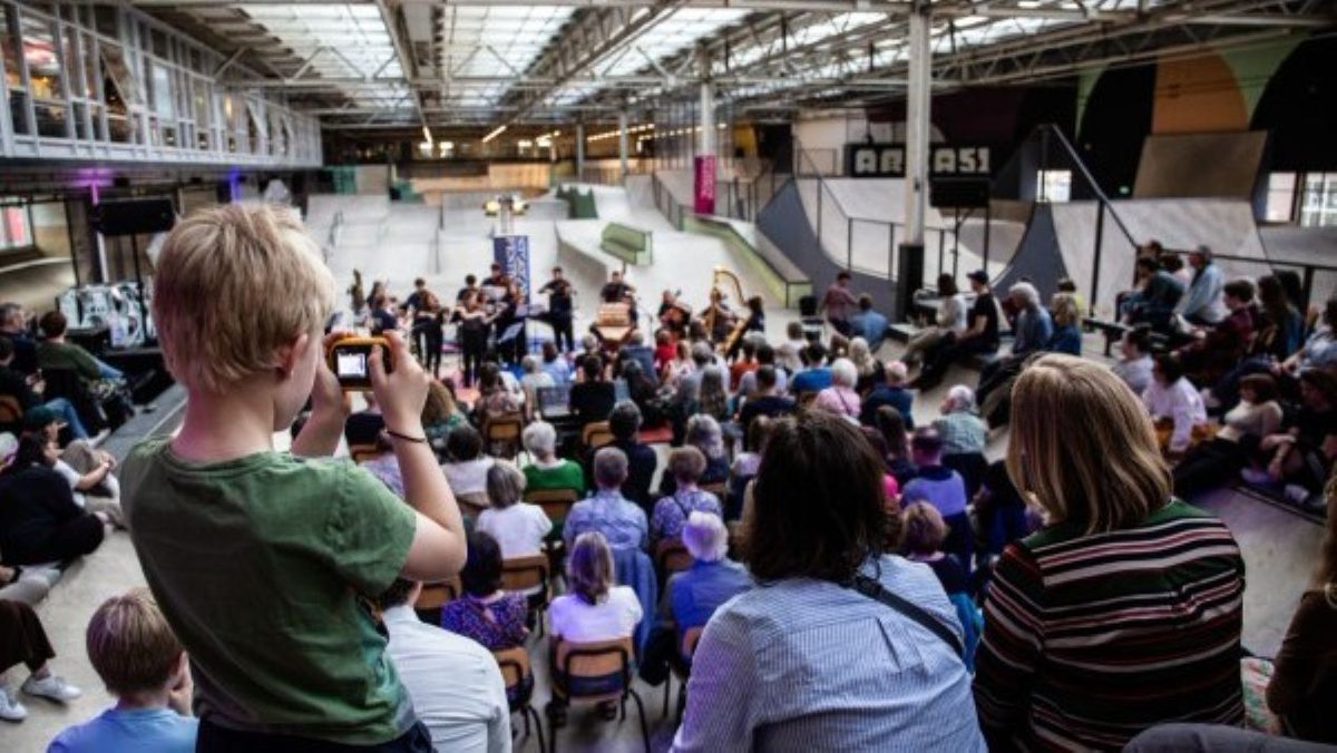 Provincie stimuleert Brabant C voor investering kunst en cultuur. Brabant C investeert in kunst en cultuur door provincie, bedrijfsleven, maatschappelijke organisaties en particulieren.
Lees meer: brabant.nl/actueel/nieuws…