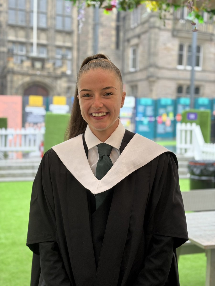 MissCoubroughPE's tweet photo. Master of Arts with Honours in Physical Education 🎓

16 year old me is in complete disbelief… https://t.co/zQX8b1fYL3