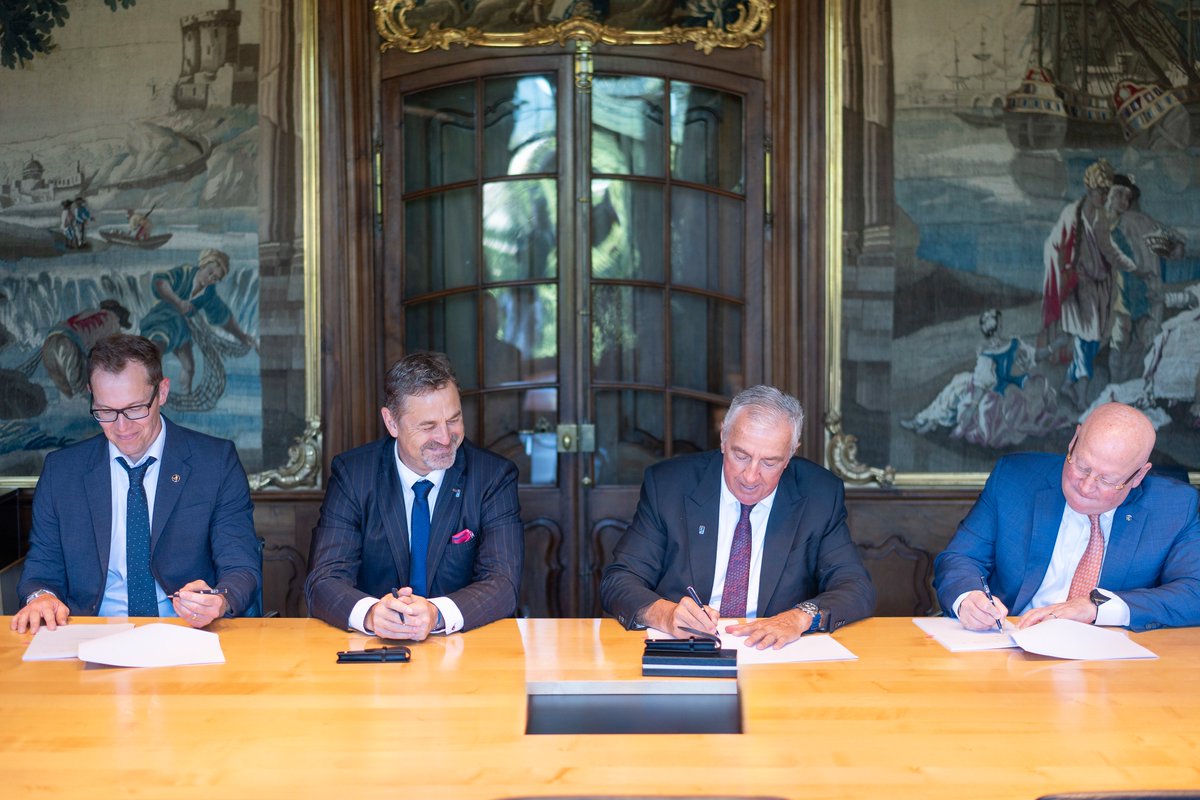 The NHLPA, <a href="/NHL/">NHL</a> and <a href="/IIHFHockey/">IIHF</a> announce the finalization of a landmark agreement in the presence of the IOC, confirming the participation of NHL players in the 2026 Winter Olympic Games in Milan: ply.rs/bcsg1235fqu #MilanoCortina2026