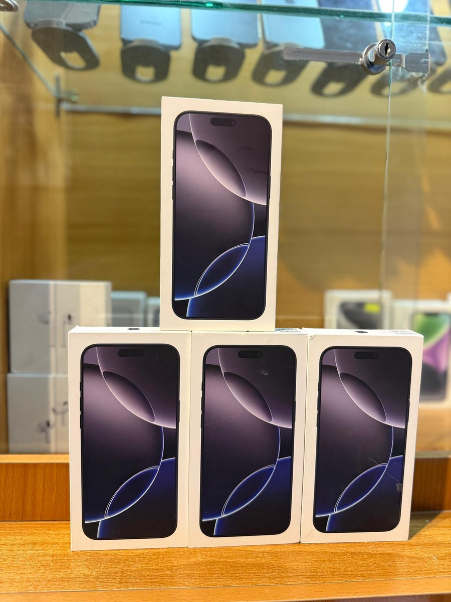 Gentubeing's tweet photo. Brandnew non active 16promax 256gb eSIM unlocked 🔓 N1,700,000 https://t.co/tKD5VFg4Wc