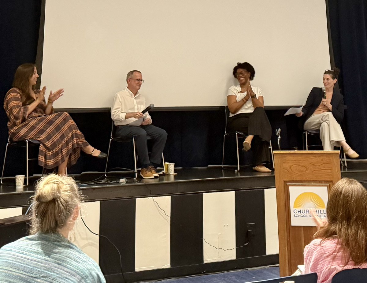 Katie Shelton tweet media