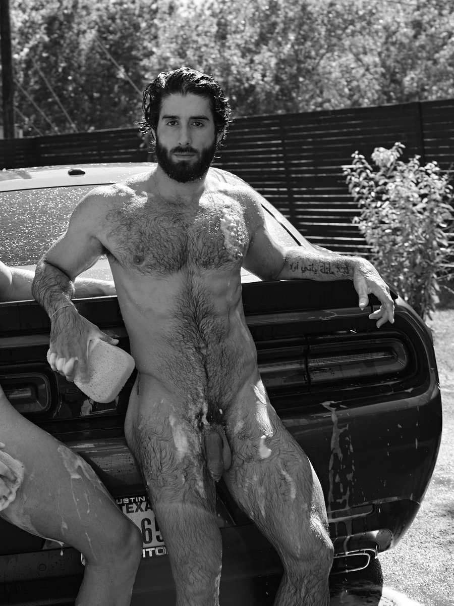 Does <a href="/diegosansporn/">Diego Sans</a> make anyone else wet? 

New content: onlyfans.com/kinsfather