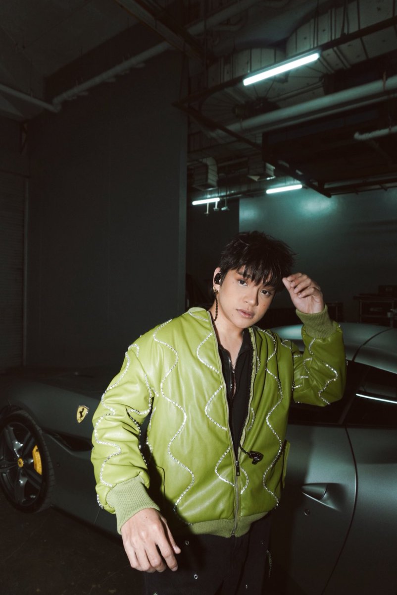 #ALAMAT HANDA ‘RAP!

062225 | ALAMAT <TOMAS> for IAM Worldwide Elite Executive Awards 2025! 💚

Make up by Bhads Castor 
Hair by Jhed De Leon 
Styled by Bettina Bañez 
Associate stylist: Mel Estillore, Sophie Bomaras 
Photo by Anna Ylalim