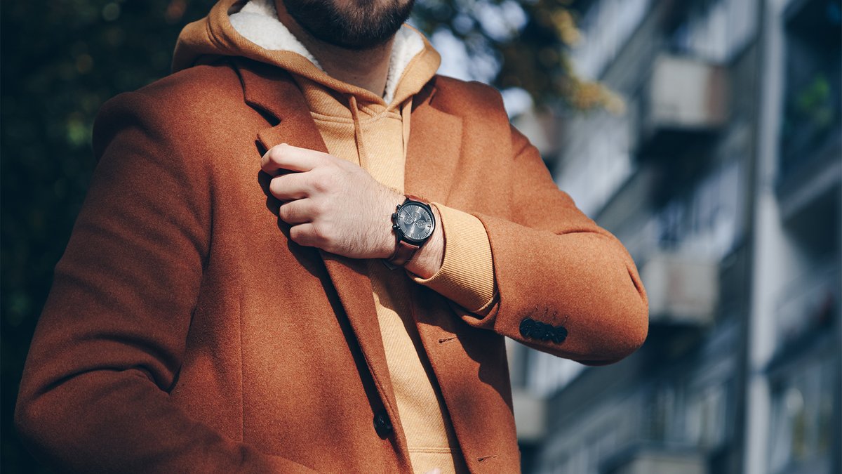 Discover a fresh perspective on Saudi fashion in this insightful article! Learn about the latest trends and designers making waves in the industry. Check it out now. 👉 zurl.co/LM8oT 

#MEAMarkets #SaudiFashion #FashionTrends #FashionDesigners