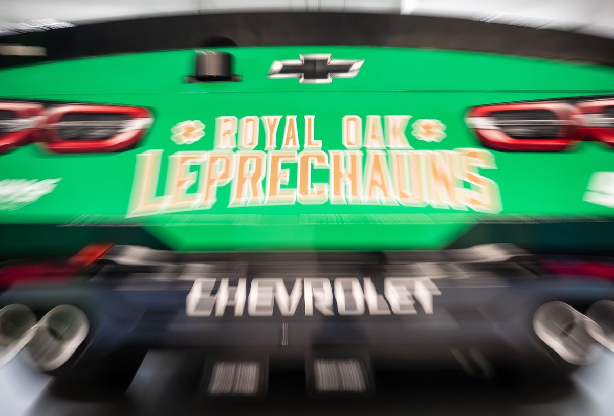 VKNGMotorsports's tweet image. It’s all in the details⚾️ We’ll see you in Chi-Town! 🍀