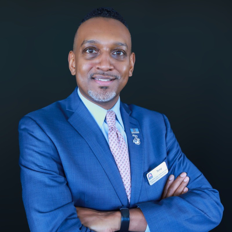 CIPEglobal's tweet image. Big news! Our COO, @TonyButlerSims1, has been sworn in as President of @DCSHRM! 🎉 Huge congrats, Tony! We know you'll do amazing things for the HR community.
#CIPE #DCSHRM #Leadership #HR