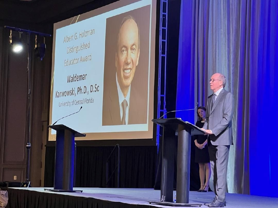 Such a well-deserved honor! We're so proud to share that <a href="/UCFIEMS/">UCF Industrial Engineering & Management Systems</a> chair Waldemar Karwowski has received the Distinguished Educator Award from <a href="/iisenet/">IISE</a>. Learn more about Dr. K and his incredible dedication to his students: bit.ly/4kqbxVz ✨