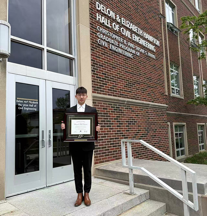 PurdueCCE's tweet image. Woei-Chyi Chang, Ph.D. in @purduecce, has been awarded the Spring 2025 Best Ph.D. Dissertation Award in recognition of his outstanding academic achievements.🌟
Learn more: bit.ly/4la2GbN