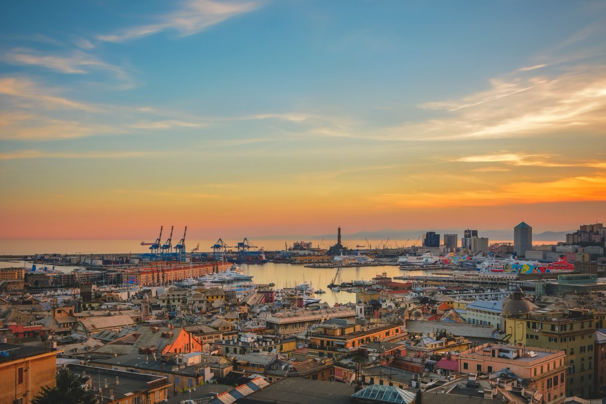 🔍 Scopri Genova passo dopo passo!
Partecipa ai nostri tour guidati con guide certificate e vivi la città come non l’hai mai vista.
📅 Sabato 5 luglio
🕒 15:00 – Tour dei Palazzi dei Rolli
📅 Domenica 6 luglio
🕥 10:30 – Walking Tour

visitgenoa.it/it/alla-scoper…