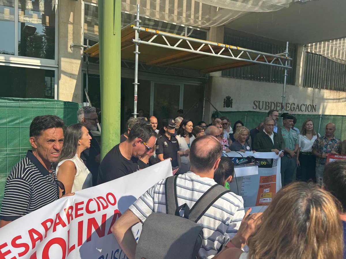 🔟 años sin Paco. El dolor permanece, pero también la esperanza. Seguimos confiando plenamente en los FCSE.

Es urgente un Estatuto de la Persona Desaparecida que proteja a los desaparecidos y a sus familias.

#QSDglobal #10AñosSinPaco