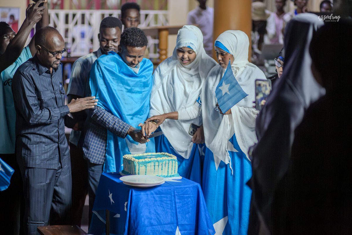 YmcaInstitute's tweet image. #studyatYCI #AugustIntake 
In a proud celebration of unity, YCI joined our 🇸🇴 Somali brothers &amp;amp; sisters in marking Independence Day (1st July 2025). The flag-raising was a symbol of respect, diversity &amp;amp; global connection
August Intake is open—join us today!
#SomaliaIndependence