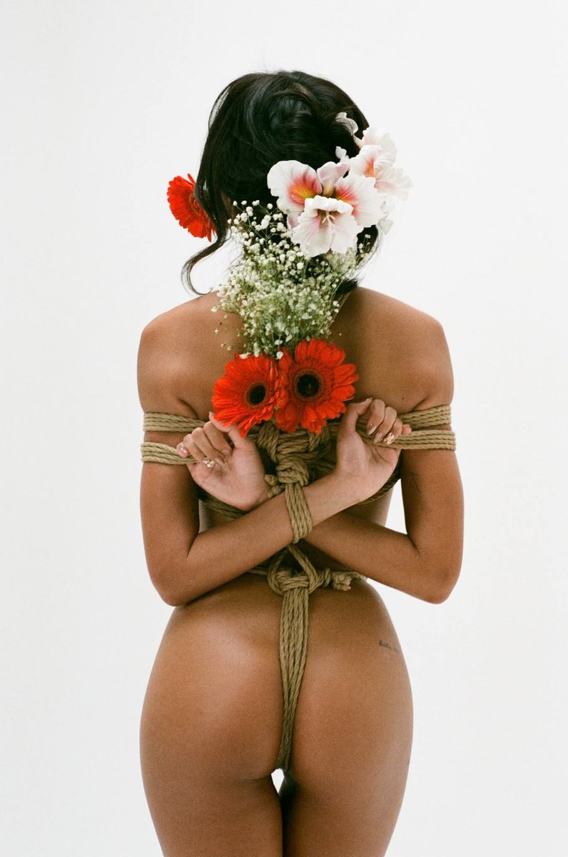 "Flower blooming" 🌺

Model : <a href="/kathalynxx/">Anonymous Meow</a> 
📸 Mostly Analogue
Rope by <a href="/Unnamedminorxxx/">Unnamedminor</a>