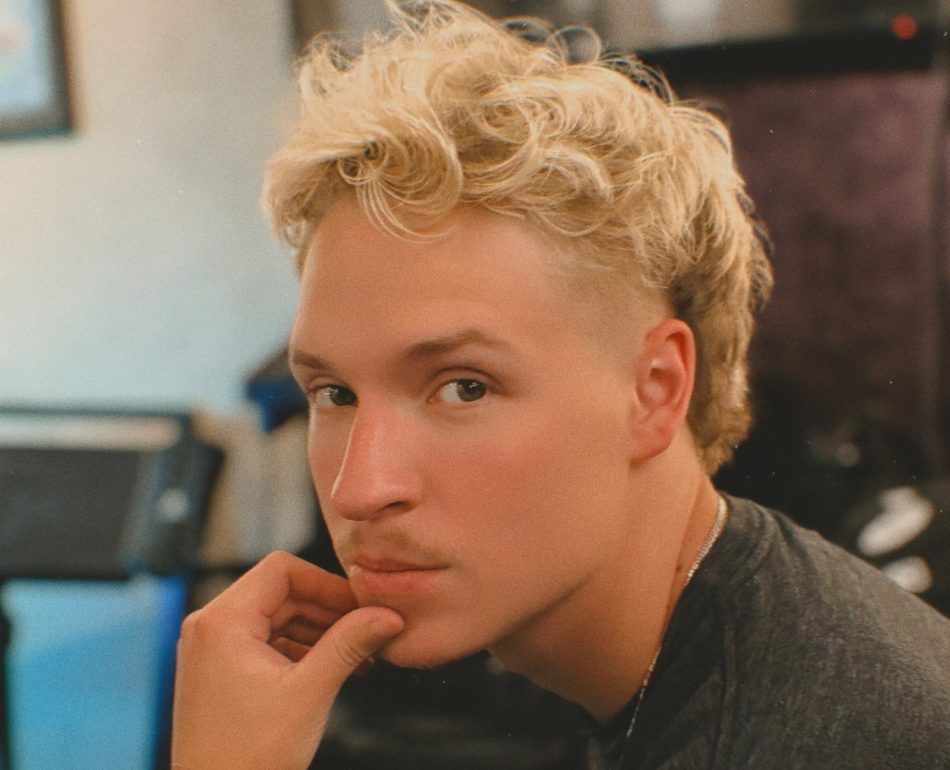 EUPHORIA. Magazine (@euphoriazine) on Twitter photo With “Hey Jesus,” Baylee Littrell (<a href="/littrell_baylee/">Baylee Littrell</a>) enters the real-life arena of his music career with a glorious start. Read more: euphoriazine.com/blog/2025/07/m… With “Hey Jesus,” Baylee Littrell (<a href="/littrell_baylee/">Baylee Littrell</a>) enters the real-life arena of his music career with a glorious start. Read more: euphoriazine.com/blog/2025/07/m…