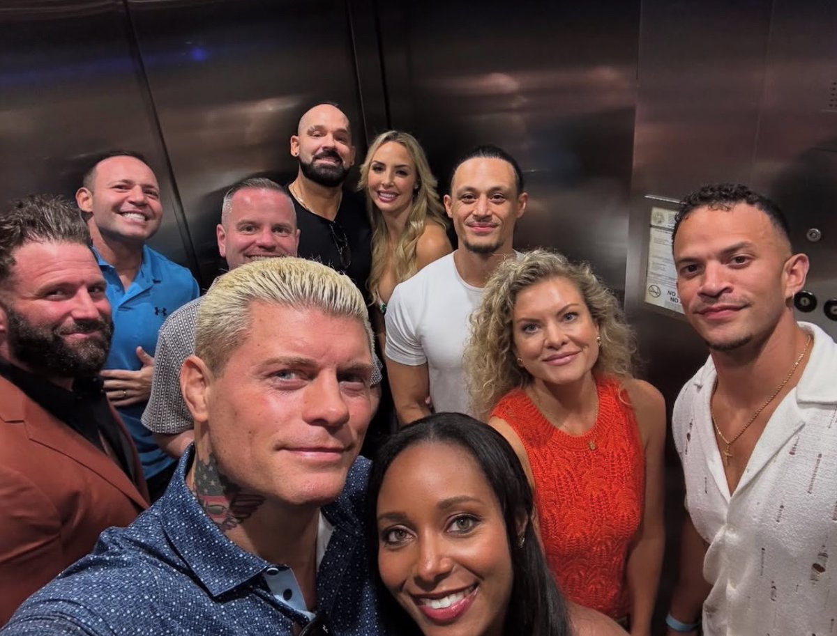 WrestlingWorldCC tweet media