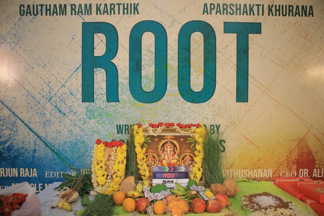 KumariSangamam's tweet photo. பூஜையுடன் ஆரம்பம் #ROOT 

@gauthamramkarthik 

Directed by @sooriyaprathap
Produced by @verusproductionsofficial
@aparshakti_khurana @bhavyatrikha  

#GRK #gauthamramkarthik ❤️ https://t.co/pdOHhO0O0C