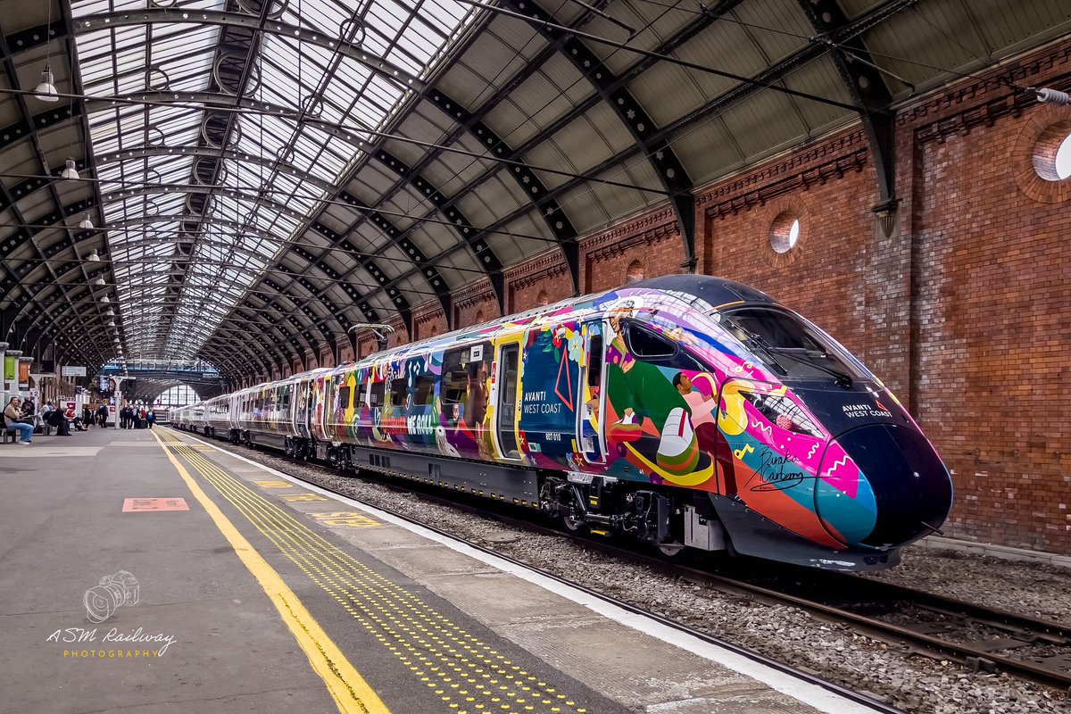 ASMRailPhotos's tweet image. 🖍️| 5Q15 0810 Darlington to Merchant Park Sidings

📣| @AvantiWestCoast @GBRailfreight 
🚂| Class 66730 ‘Whitemoor’ 
🚂| Class 807010
📍| Darlington
📆| 02/07/2025

#class807 #807010 #evero #avantiwestcoast