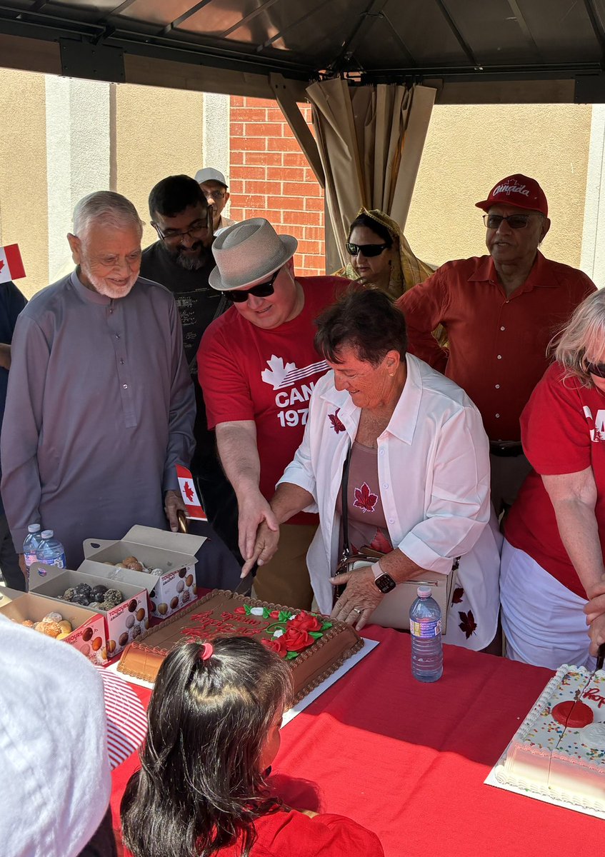 Bryan May tweet media