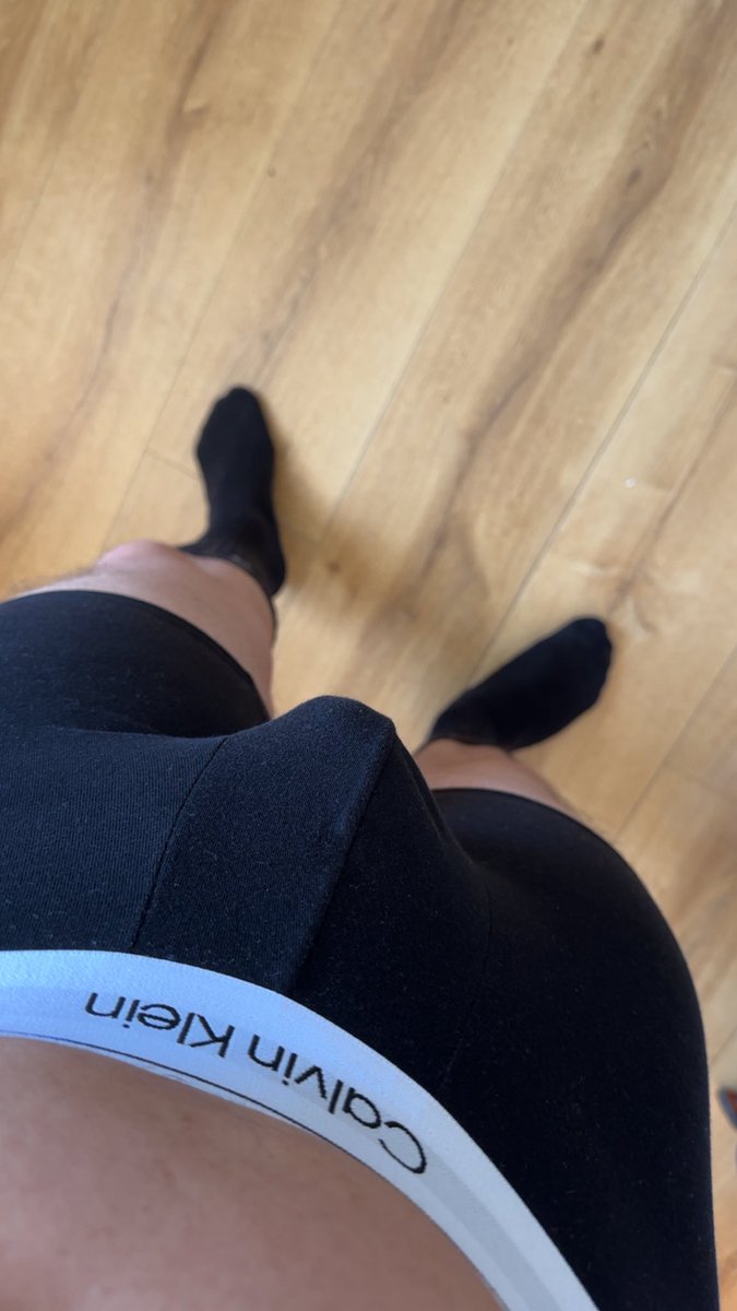 MasterBazyl's tweet photo. Co tam kurwy? 

#findom #cashmaster #cashslave #cwel #bilk #feet #feetfetısh #paypig #paypigsfindom #paypigswelcomed #humanatm #master https://t.co/nze2qVJQvW