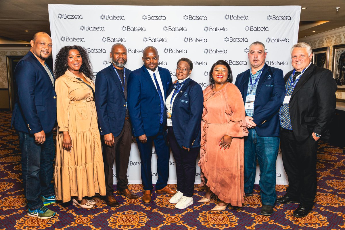 Designated Chartered Principal Executive Officers and Licentiate Trustee honoured with Designated jackets at the Annual Alumni Cocktail Event.