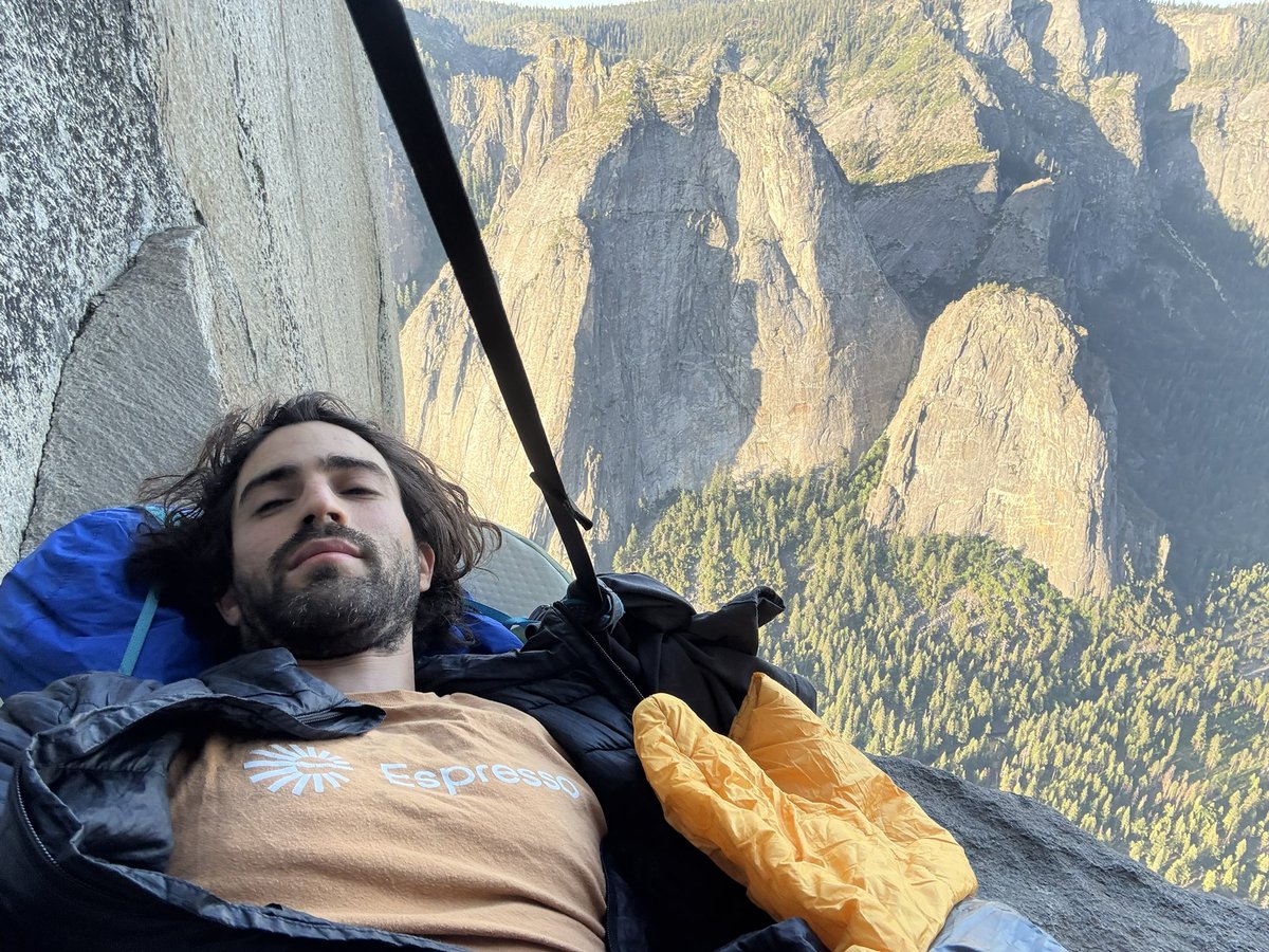 benafisch's tweet image. Pretty sure this was the first ascent of El Capitan in an Espresso t-shirt.
Dear crypto twitter, what other wild places has @EspressSys swag made it to?