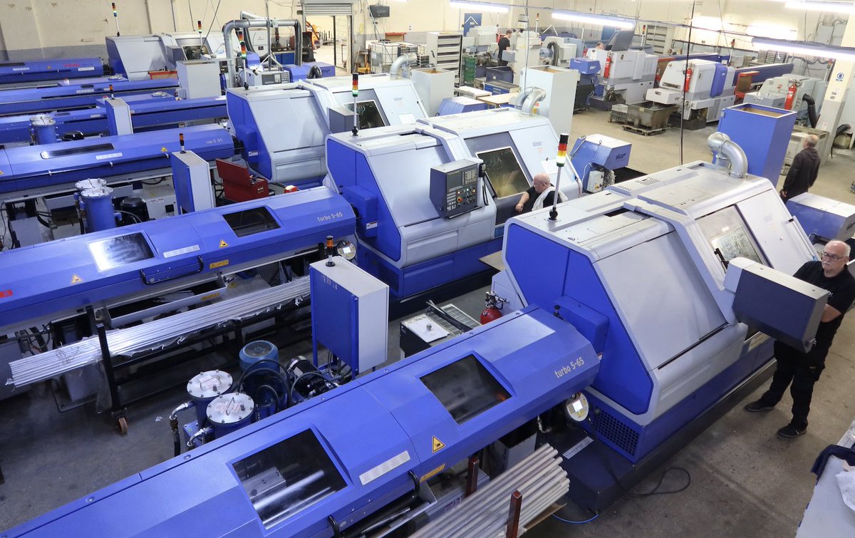 RDLTechnologies's tweet image. A sea of blue working – that’s our @StarMicronicsGB #SlidingHead #Lathes in action! 🙌

With 40mm diameter capacity, Fanuc controls &amp;amp; 3m FMB bar loaders, we handle longer bar stock with precision &amp;amp; efficiency – delivering accurate parts, fast &amp;amp; smooth.✔️

#CNC #UKMfg