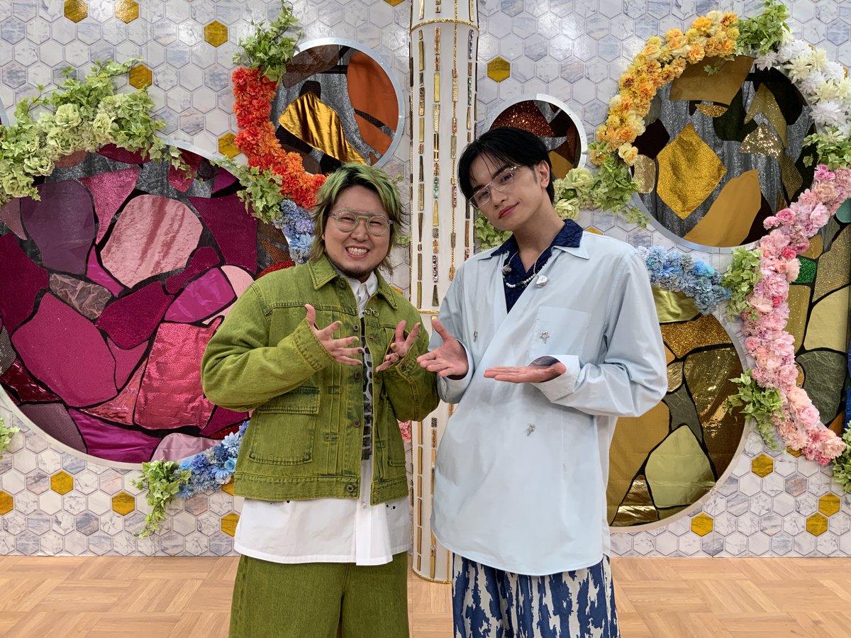 fns_kayousai's tweet photo. ♦︎•♣︎•━━━━
　#こっちのけんと さん
　#中島健人 さん
ありがとうございました
　　　　　　━━━━━━•♠︎•♥︎
#どっちもけんと で
#はいよろこんで 最高でしたね🕺🕺

やっぱりこの曲は盛り上がります❤️‍🔥

#中島健人 さんには
この後もご出演いただきます！

#FNS歌謡祭夏 で感想を https://t.co/VjkLJtJ4n3