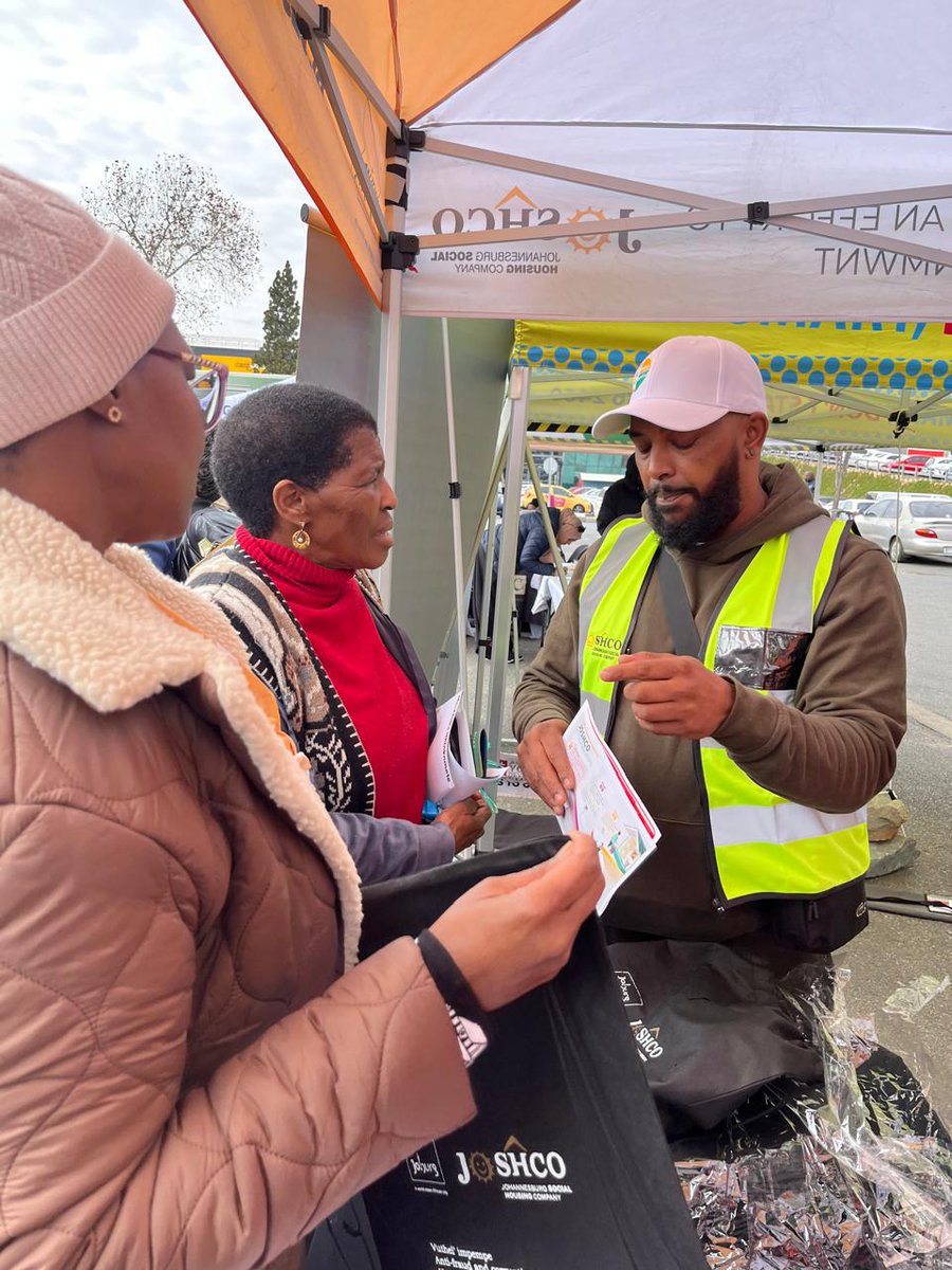 myjoshco's tweet photo. π’ Happening Now!
Our team is still onsite at Southgate Mall, engaging with Region F residents.
Come say hello and find out more about our latest projects, services, and affordable housing opportunities.
#JOSHCOUpdates #AffordableHousing #JoburgIDP2025 #RegionF #JOSHCOOnTheGround
