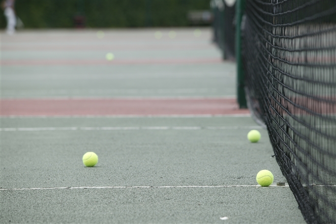 CityCorpHeath's tweet image. Wimbledon 2025 is well under way, so why not get some practice of your own in? We’ve got plenty of bookings available at our tennis courts at Parliament Hill and Golders Hill Park. 

Click the link below to book your slot now! 🎾

ow.ly/3EvM50WiZKy