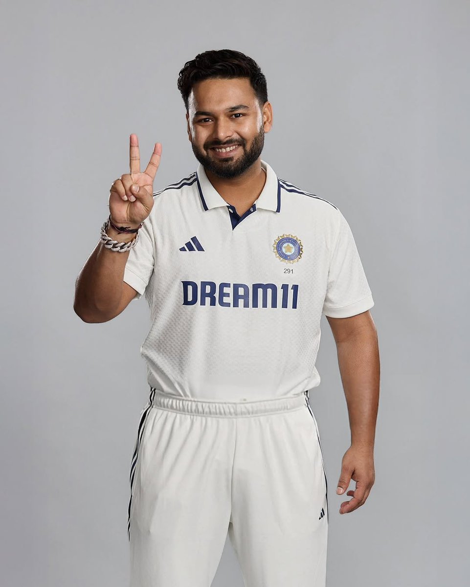 ProRizzy10's tweet photo. Rishabh Pant is back & he's not just keeping — he’s Vice Captain too! 🔥
Get ready for fireworks behind & in front of the stumps! 💥
#PantReturns #ENGvIND #INDvsENG #WTC25 #TestCricket #teamTest #pant #Kuldeep #Saisudarshan #AkashDeep #WashingtinSundar #Karun #2ndTest #Edgbaston https://t.co/6hJsz4MnhI