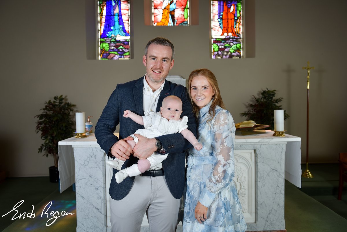 bit.ly/40jK3tn I had a fantastic morning in Ballyfarnon Church with the Glynn's and Healy's. Everyone was in flying form for the special morning and goes without saying, Fr. Brendan was too.