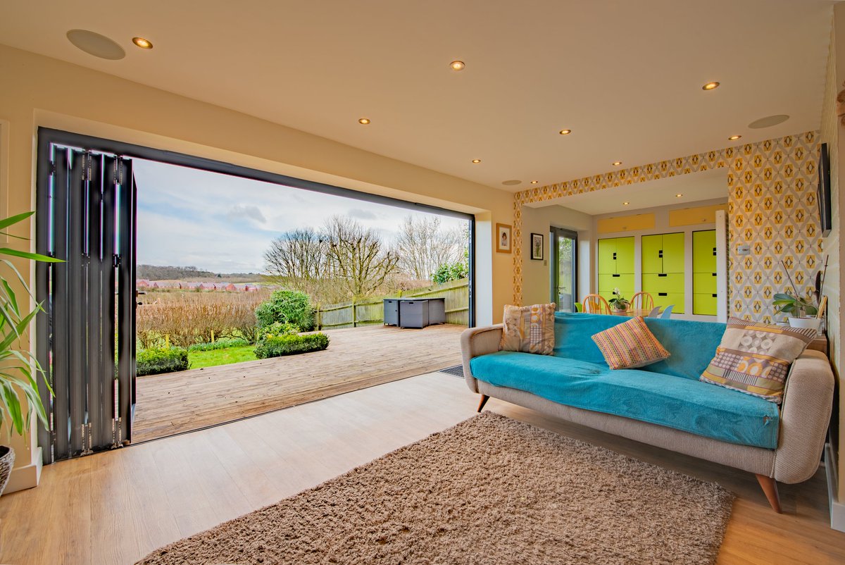 JamieLedwith's tweet image. Just a few living spaces - love seeing different people's tastes

#InteriorDesign #photographer