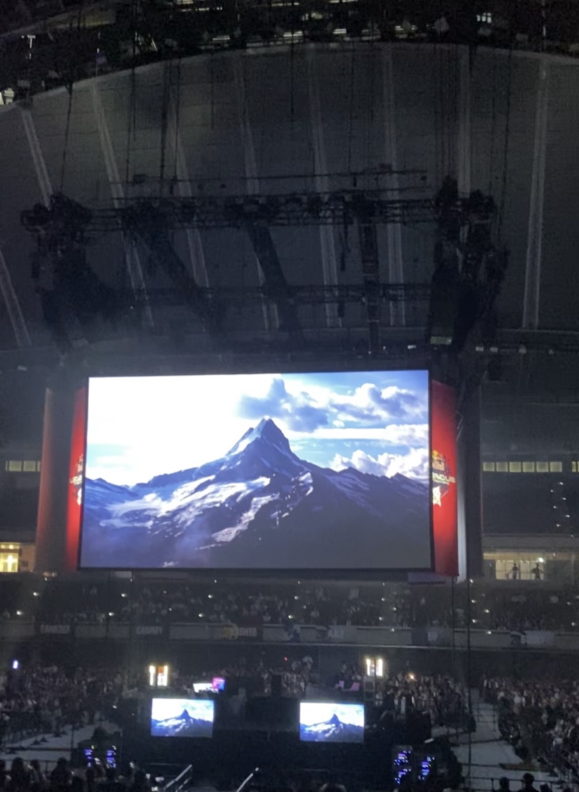 ワーナーミュージック・ジャパン洋楽 (@wmj_intl) on Twitter photo 【LINKIN PARK】
最新アルバム『From Zero』
デラックス・エディション収録曲
「Up From The Bottom」
#RedBullLEGENDUS #StreetFighter6
OPテーマに!!
「挑戦の末にたどり着くその場所は、己のすべてをかけた証。」
📺:youtu.be/bANiNgMha8U?si… 【LINKIN PARK】
最新アルバム『From Zero』
デラックス・エディション収録曲
「Up From The Bottom」
#RedBullLEGENDUS #StreetFighter6
OPテーマに!!
「挑戦の末にたどり着くその場所は、己のすべてをかけた証。」
📺:youtu.be/bANiNgMha8U?si…