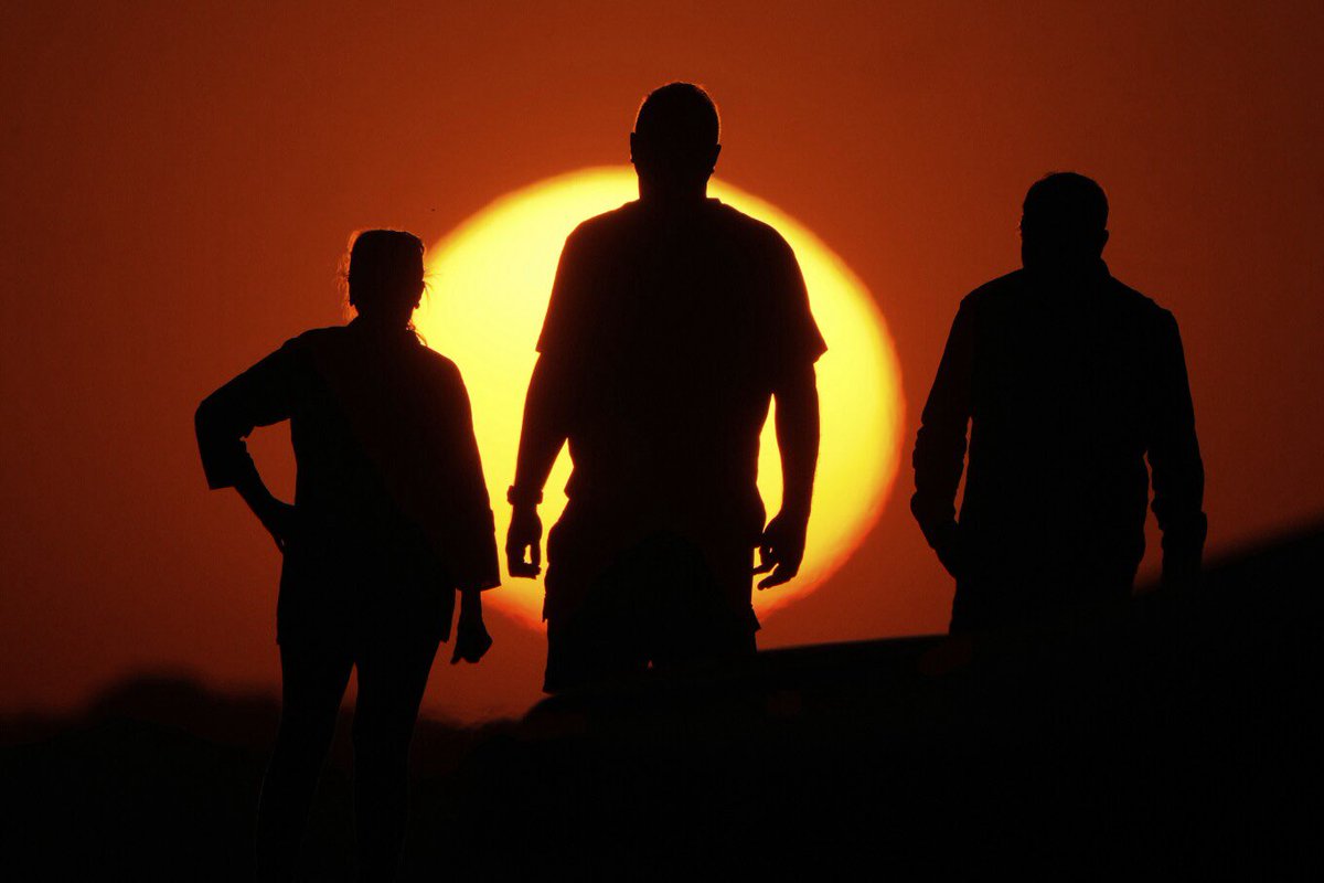 Major reports about how climate change affects the US are removed from websites apnews.com/article/climat…
