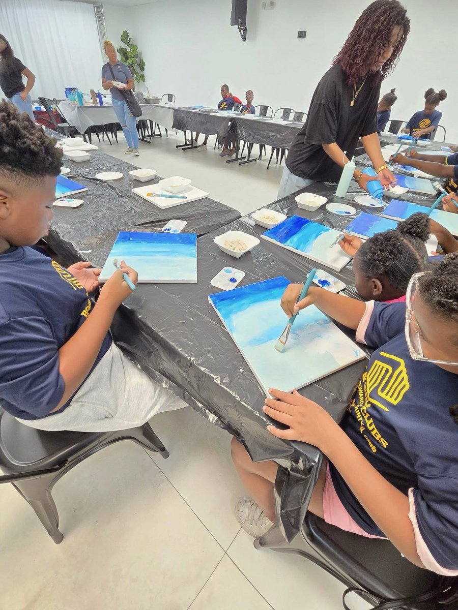 BrowardCTE's tweet photo. Ariel Anderson is making summer count at Nailed It DIY Studio! 🎨🔨
As an assistant intern, she’s helping lead campers in creative projects—from painting to building—all while gaining real-world experience. 🙌☀️
#CTEInternship #BCPSCTE #FutureReady #NailedItDIY #BrowardCTE https://t.co/kqVrOsHm5b