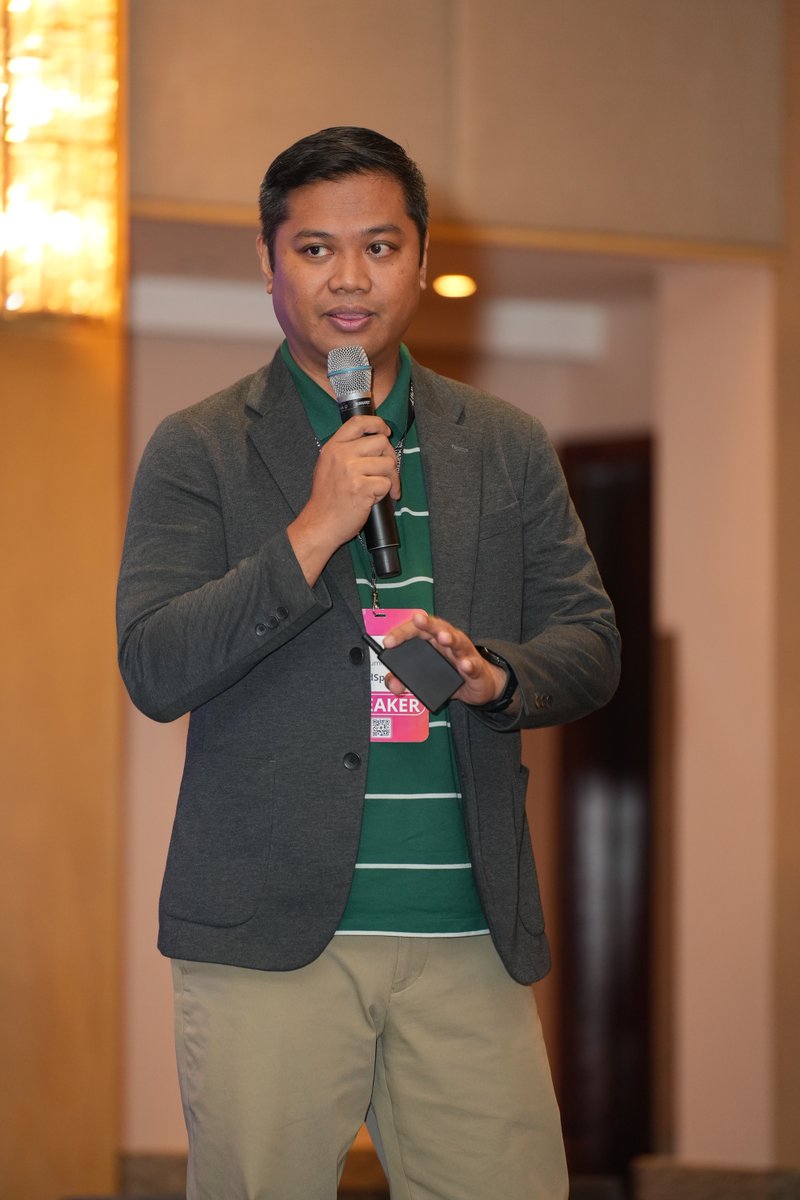 1️⃣1️⃣ RJ Sumilang, Head of Growth, AdSpark is leading the keynote on AI-Powered Growth - "Transforming Marketing from Automation to Intelligence Across the Funnel" at The MarTech Summit Manila!

📌 Find out more at: loom.ly/v-1Ct9Q