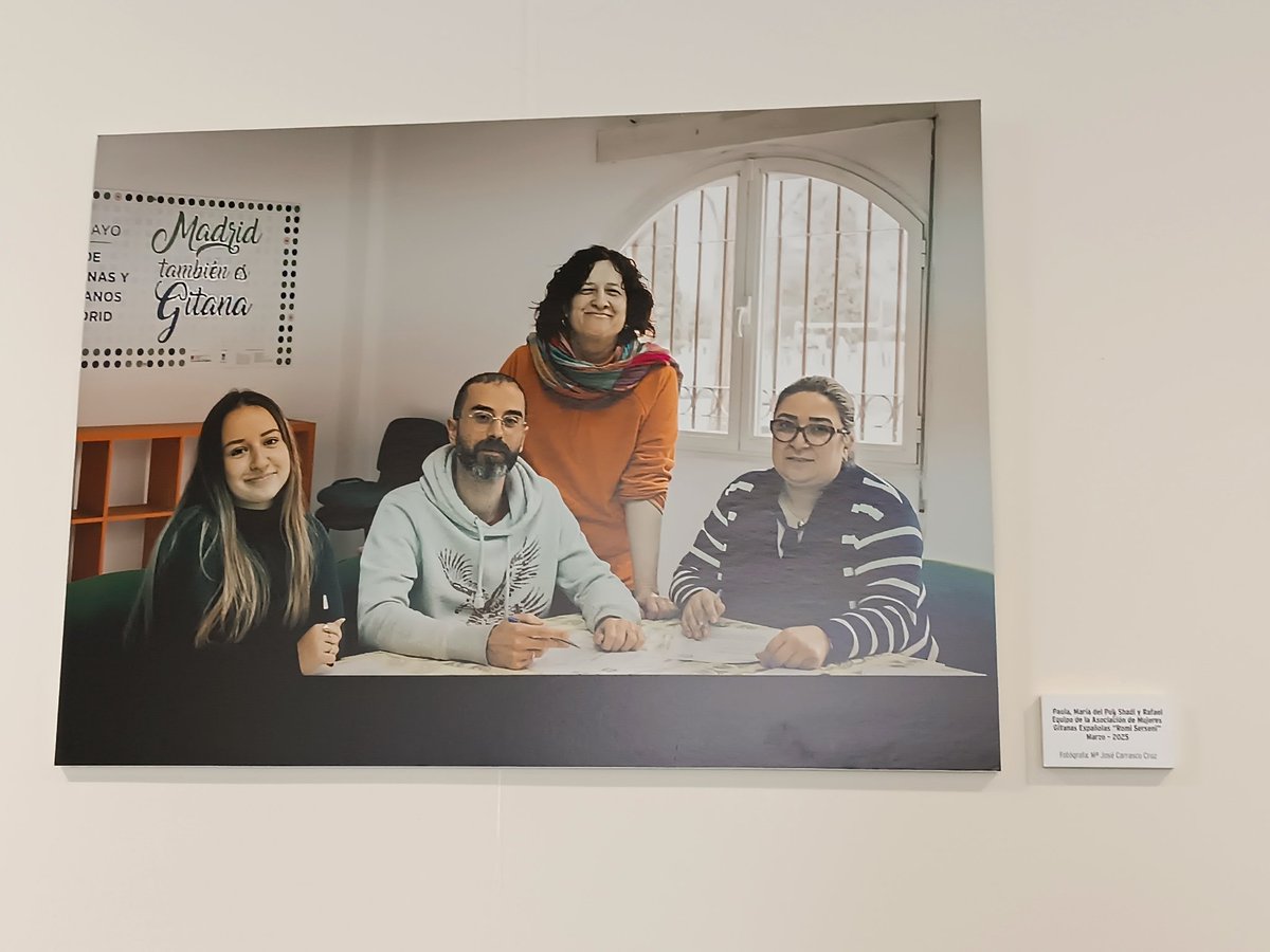 iceas_ong's tweet photo. #Exposición #MujeresGitanasReferentes 💜💪
Hemos ido al CJ Pipo Velasco para conocer esta exposición gratuita, resultado del trabajo de visibilización de mujeres gitanas lideresas.
#VisibilizandoMujeresReferentes
#VisibilizandoALaMujerGitana
#Autocuidado
#Agnódice ♀️♂️ https://t.co/O75837seVJ