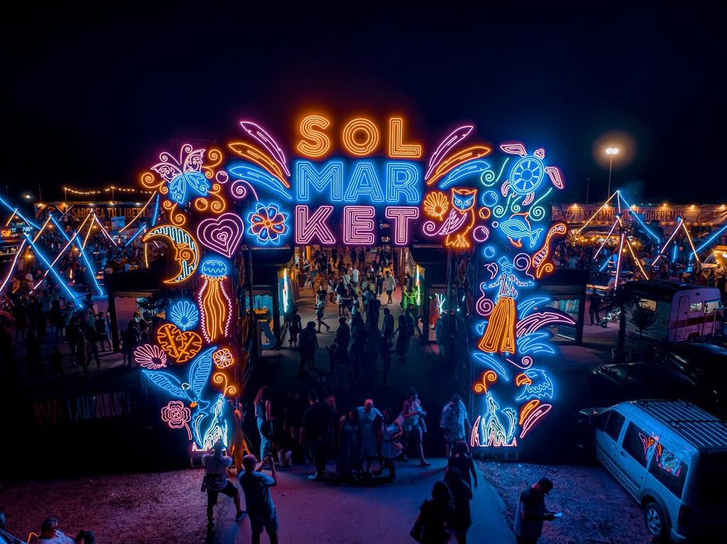 🌞 ¡Solmarket 2025 vuelve al Puig!
📅 25 julio – 16 agosto
📍 Paseo Marítimo, a 10 min de Valencia
🎶 Foodtrucks, market, espectáculos, zona petfriendly… ¡y atardeceres mágicos!
🎟️ Entrada GRATIS
🔗 solmarket.es
📲 Síguenos en IG: @solmarketelpuig
🌅 ¡Vívelo!