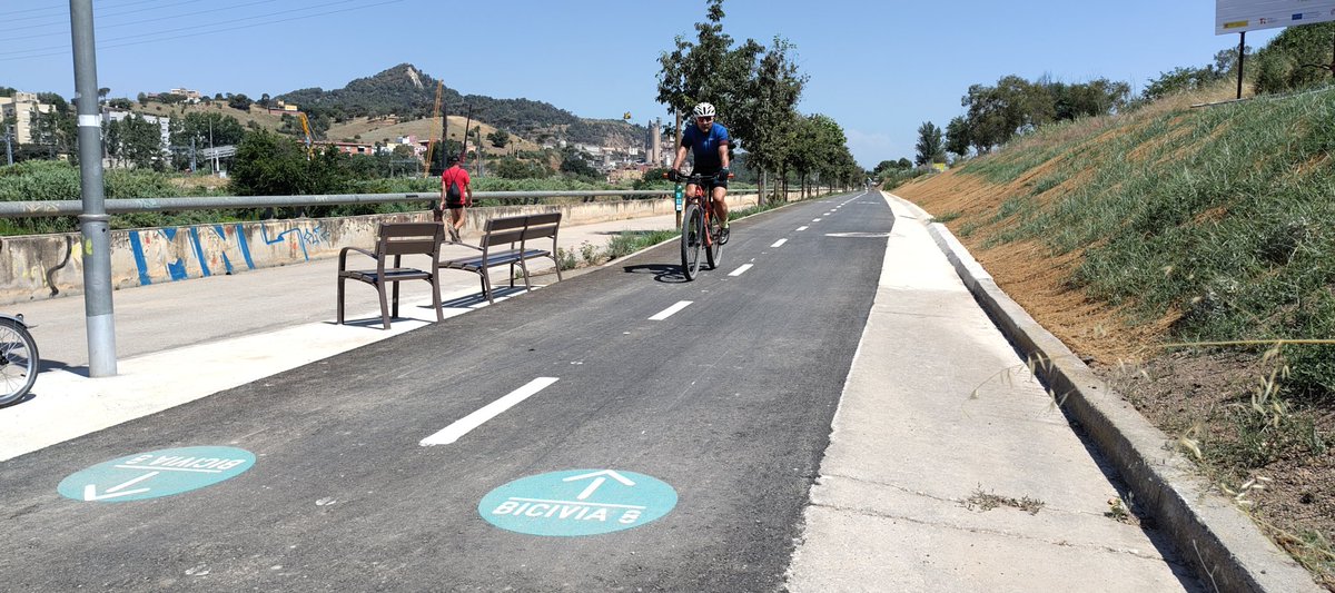 📢 Connexió oberta  per 🚲 i🏃entre #SantaColomaGramenet i #MontcadaReixach per la #Bicivia8 

#Bicivia #AMBBiciPerLaMeteopolis