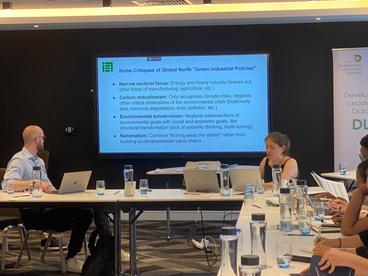 SOAS Development Leadership Dialogue (@soas_dld) on Twitter photo 🚀 From day 2 of <a href="/SOAS/">SOAS University of London</a> DLD Future Leaders Programme 9: 🌍✨
🎤 Second panel “Ecological Crisis and Policy Space” ♻️
with <a href="/AntoAndreoni/">Antonio Andreoni</a> (<a href="/csst_soas/">Centre for Sustainable Structural Transformation</a>), Jostein Hauge (University of Cambridge), Isabel Estevez (Roosevelt Institute) 💬📊 🚀 From day 2 of <a href="/SOAS/">SOAS University of London</a> DLD Future Leaders Programme 9: 🌍✨
🎤 Second panel “Ecological Crisis and Policy Space” ♻️
with <a href="/AntoAndreoni/">Antonio Andreoni</a> (<a href="/csst_soas/">Centre for Sustainable Structural Transformation</a>), Jostein Hauge (University of Cambridge), Isabel Estevez (Roosevelt Institute) 💬📊