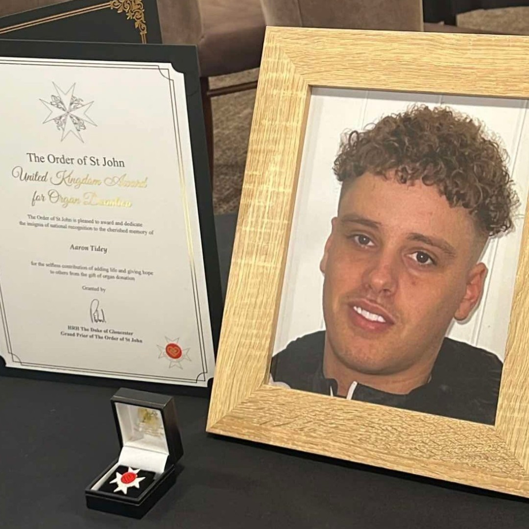 NHS Organ Donation💗🫀🫁 (@nhsorgandonor) on Twitter photo Aaron would have been 26 years old today, but he sadly grew his angel wings last year after a tragic car accident. At the end of his life, he selflessly gave the gift of life as an organ donor, and this has saved 5 people’s lives, one of them being a child.
 
#OrganDonation Aaron would have been 26 years old today, but he sadly grew his angel wings last year after a tragic car accident. At the end of his life, he selflessly gave the gift of life as an organ donor, and this has saved 5 people’s lives, one of them being a child.
 
#OrganDonation