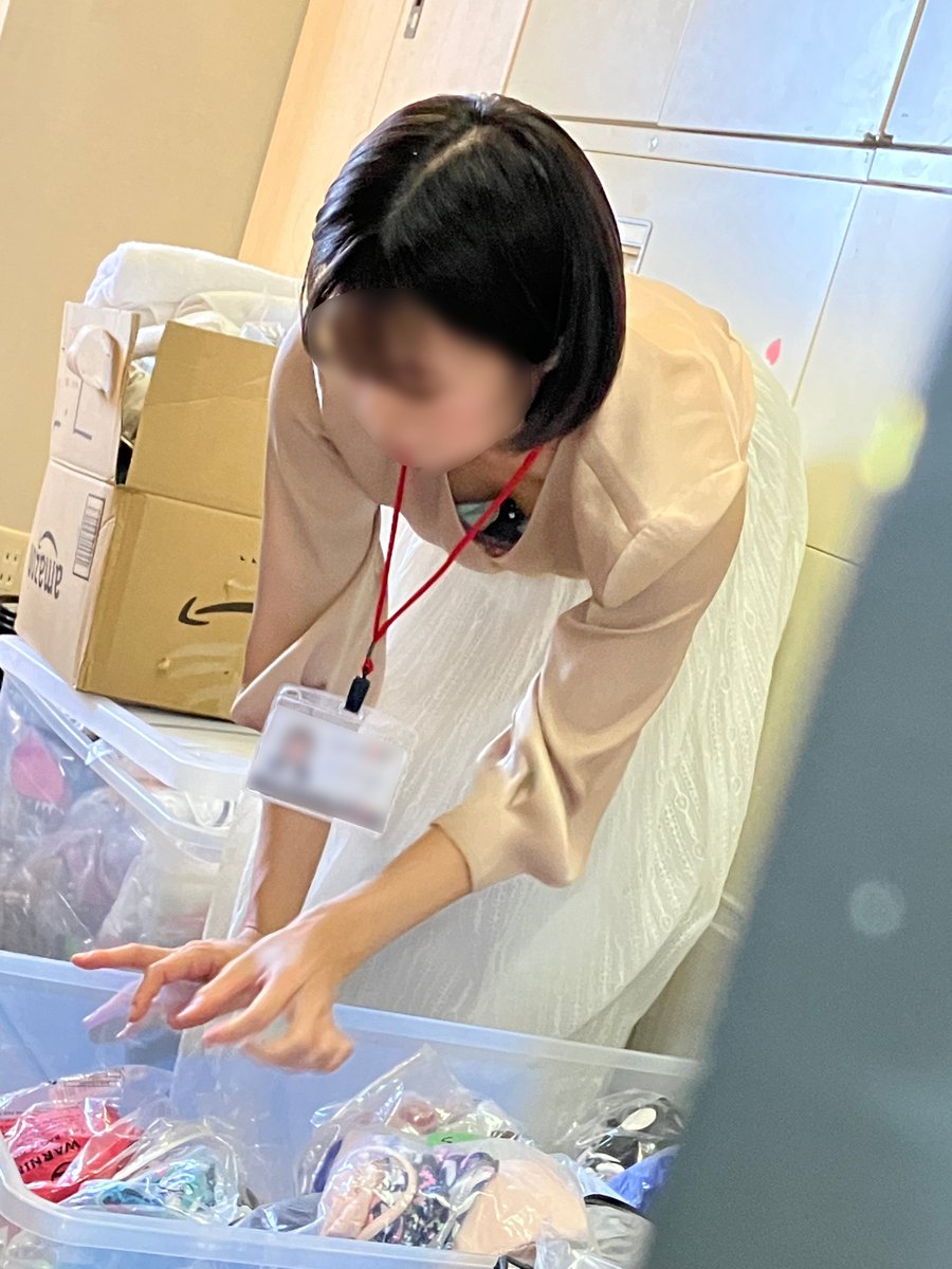 胸チラは夏の風物詩です