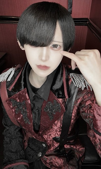 WHITE KINGDOM《池袋メンズコンカフェ》のツイート