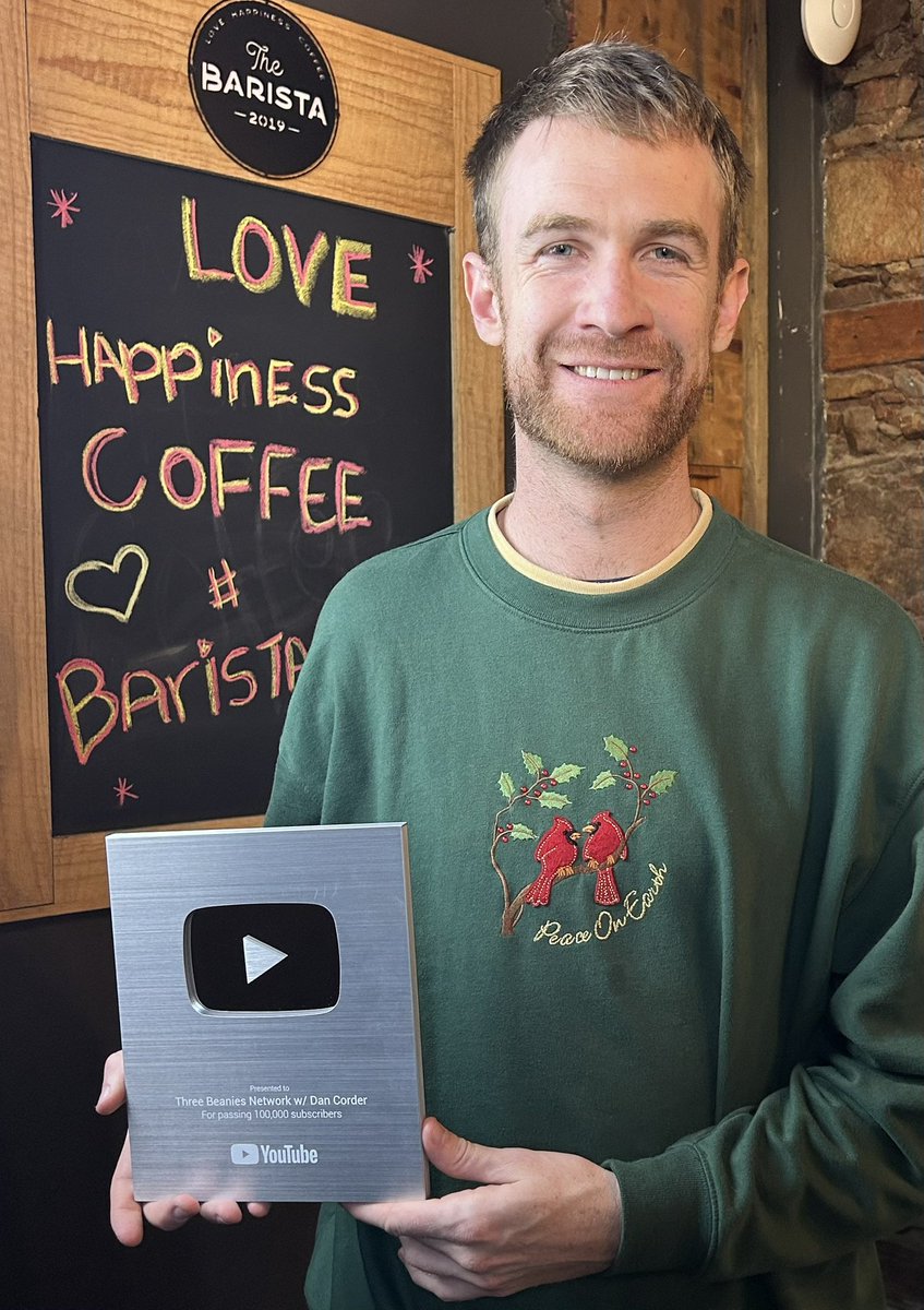 DanCorderOnAir's tweet photo. Plaque arrived. 100k subscribers on YouTube thank you ✨ https://t.co/CIuBhihOc6
