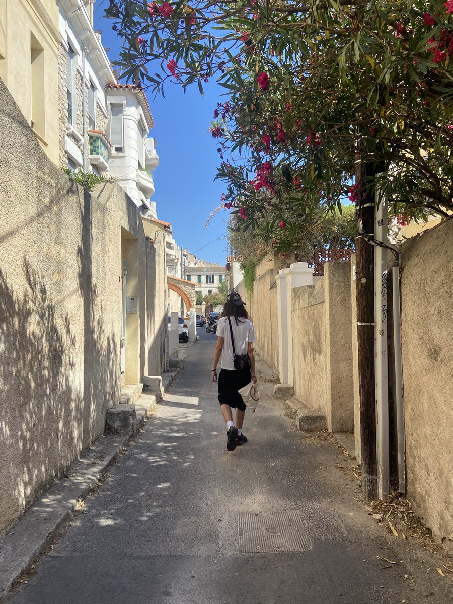 karmasab1tch_'s tweet photo. marseille bb https://t.co/M17P9YMofc