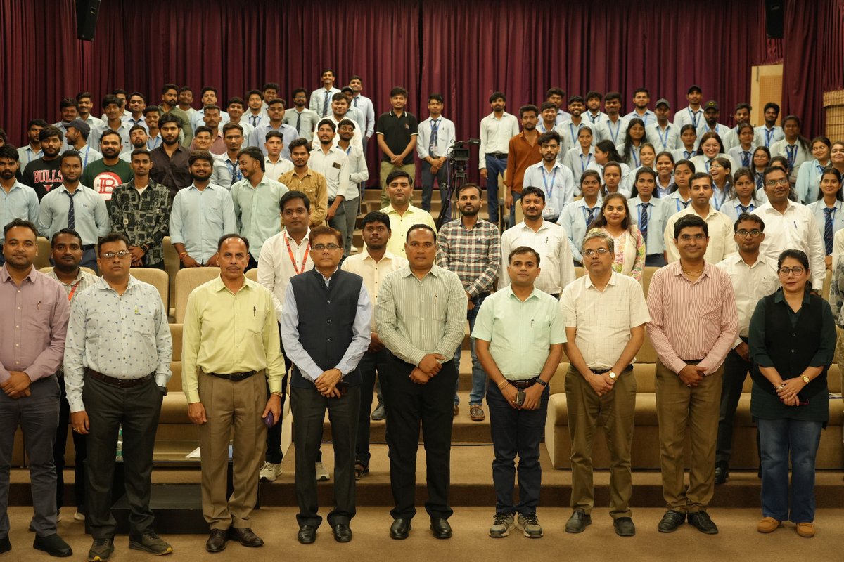 KVK, ICAR-CIAE, Bhopal (@kvk_ciaebhopal) on Twitter photo Sh. M. P. Singh participated as an expert in the RAWE orientation program organized by RNTU Bhopal on 1 July 2025 & briefed the students about the objectives, structure, and expectations of the RAWE program, with specific emphasis on their upcoming attachment at KVK. <a href="/ICAR_CIAE/">ICAR-Central Institute of Agricultural Engineering</a> Sh. M. P. Singh participated as an expert in the RAWE orientation program organized by RNTU Bhopal on 1 July 2025 & briefed the students about the objectives, structure, and expectations of the RAWE program, with specific emphasis on their upcoming attachment at KVK. <a href="/ICAR_CIAE/">ICAR-Central Institute of Agricultural Engineering</a>