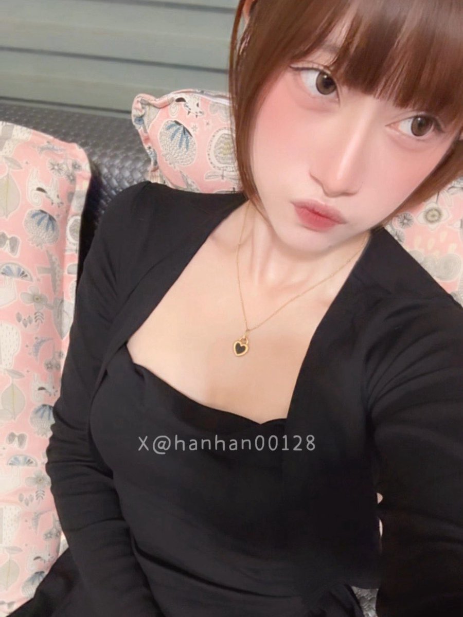 神似張韶涵 tweet media